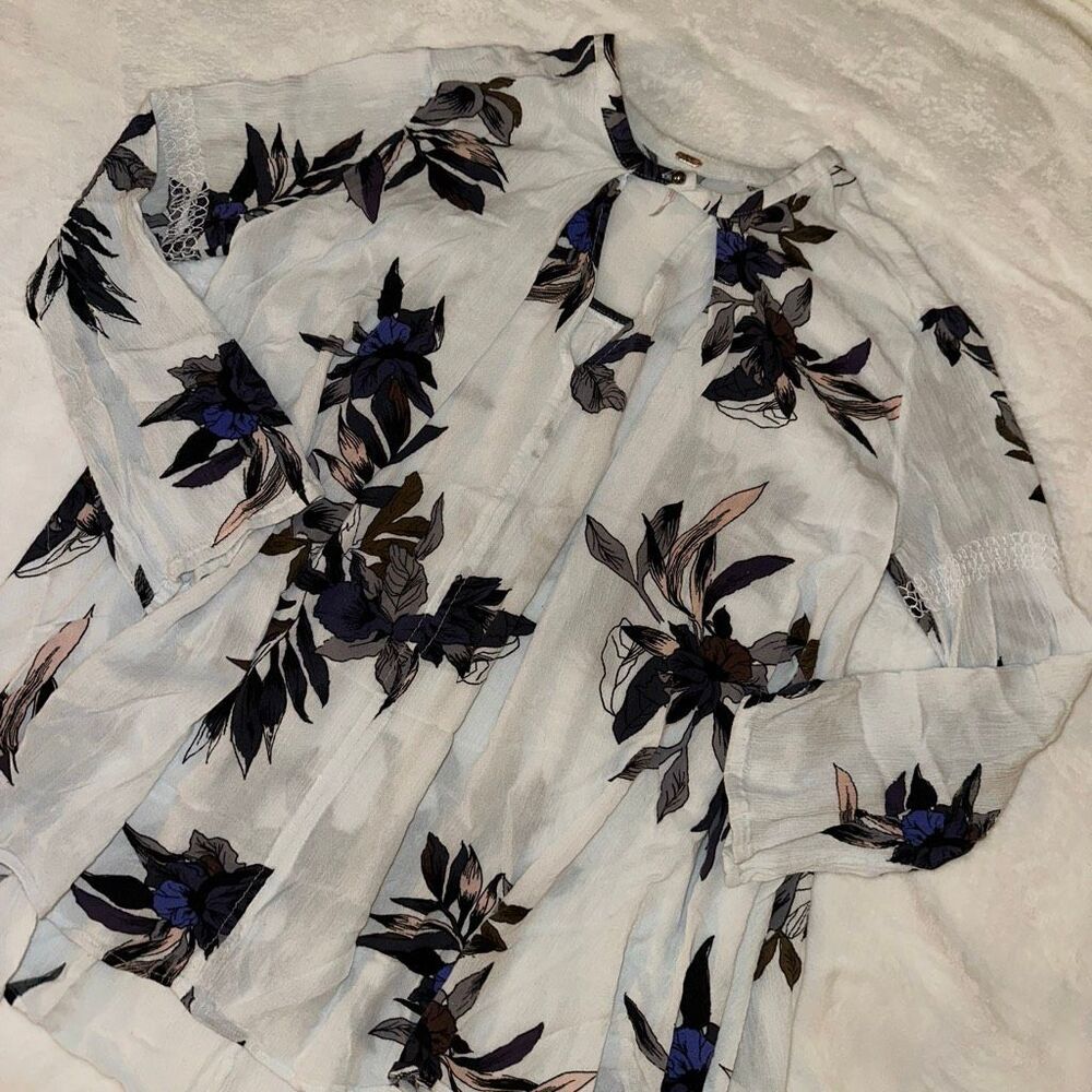 Free People Women’s Medium Tree Swing Tunic Top White Electric Orchid Floral EUC